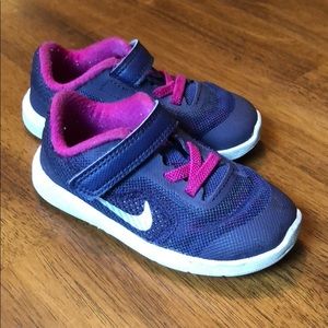 Nike Revolution Toddler Shoes
